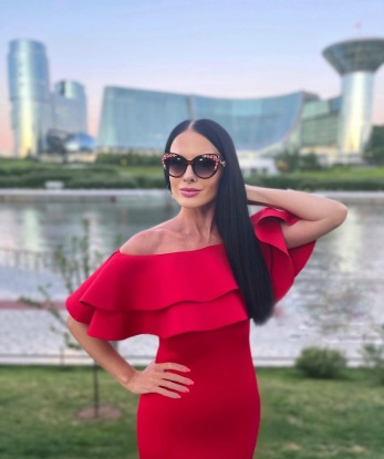 Проститутка Зина